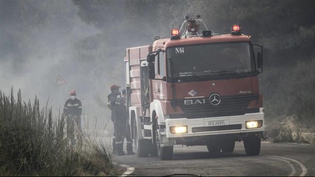Πυρκαγιά σε βιομηχανία ζωοτροφών στο Σπαθοβούνι Κορινθίας