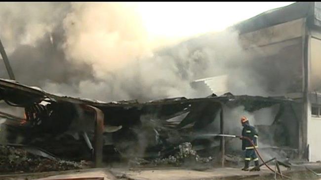 ΠΚΜ: για την πυρκαγιά σε εγκατάσταση ανακυκλώσιμων υλικών στη Σίνδο Θεσσαλονίκης