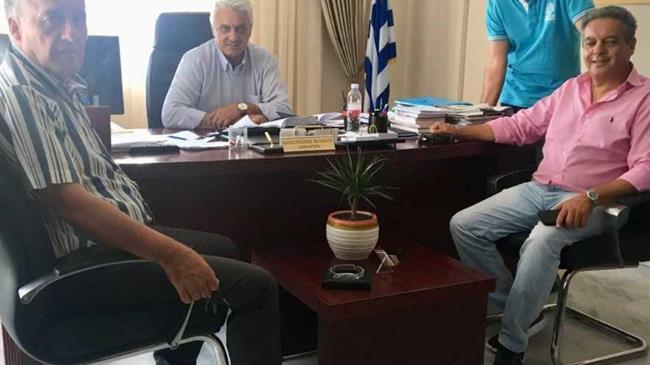 Κλιμάκιο ελεγκτών του ΕΛΓΑ Λάρισας συναντήθηκε με το Δήμαρχο Τεμπών