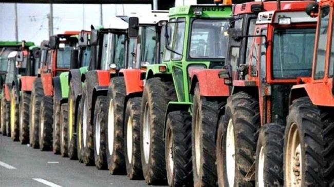 Μαζί αγρότες, εργαζόμενοι, συνταξιούχοι