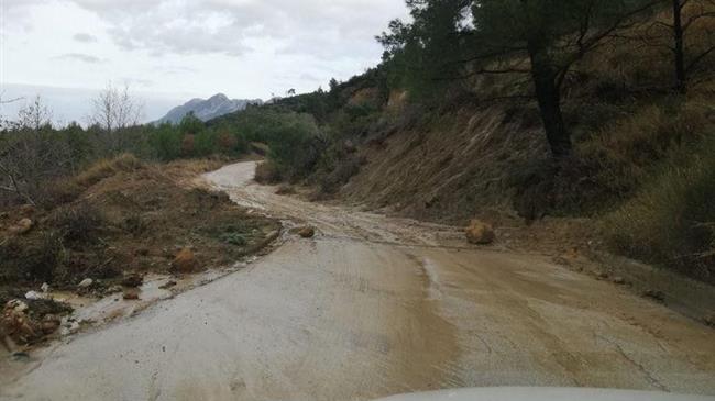 Μεγάλες ζημιές σε Πηνεία - Αμαλιάδα από την κακοκαιρία