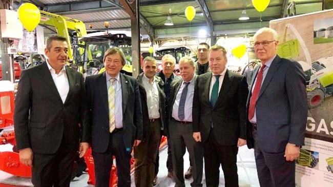 Ο Θεσσαλός αγρότης θα παράγει ρεύμα μέσω φωτοβολταικών και ανεμογεννητριών