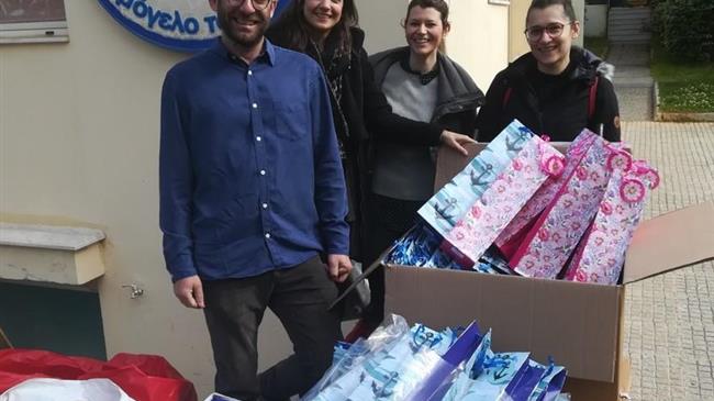 Πασχαλινές λαμπάδες για τα παιδιά από τη Μινέρβα