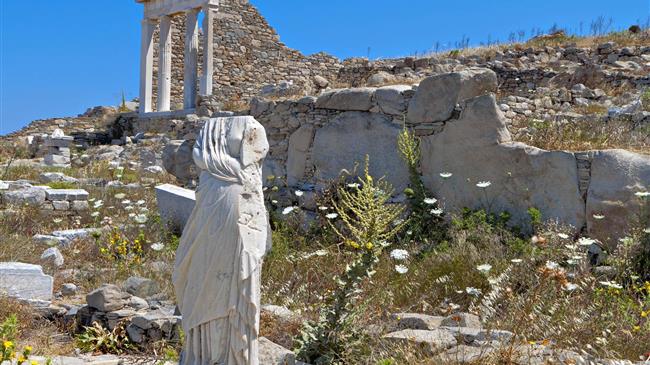 Αγώνας των επιστημόνων να σώσουν τα μνημεία της Δήλου