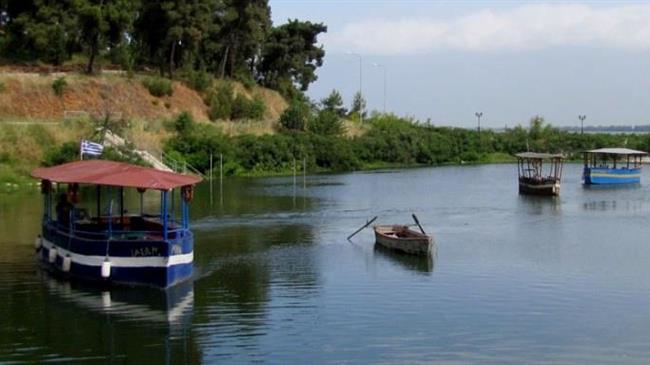 Νεαροί εθελοντές καθαρίζουν και φέτος τη λίμνη Κερκίνη 