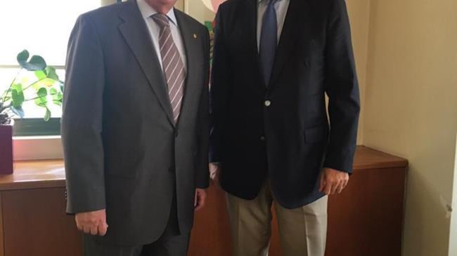 Ο Χατζηδάκης συναντήθηκε με τον ακαδημαϊκό κ. Χρήστο Ζερεφό