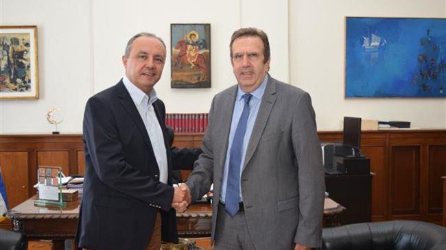 Συνάντηση του Προέδρου της Ε.Σ.Ε.Ε. με τον  Θ. Καράογλου