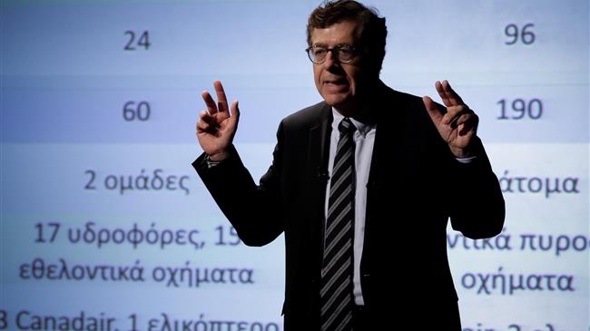 Ο καθηγητής Κ. Συνολάκης συνδράμει τους ελαιοκαλλιεργητές της Κρήτης