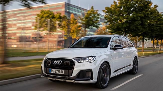 Νέο Audi Q7 TFSI e quattro: plug-in hybrid με πολυτέλεια και χώρους