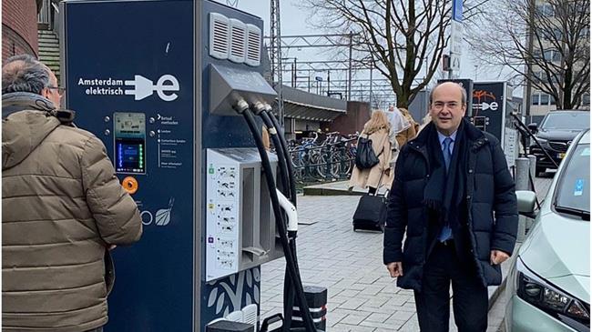 Ολλανδία: έτοιμη να συνδράμει την Ελλάδα στην ανάπτυξη της ηλεκτροκίνησης