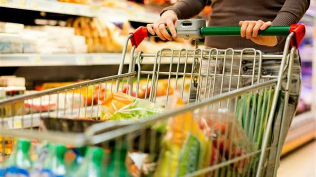 Πώς το «Shrinkflation» συρρικνώνει το καλάθι των νοικοκυριών