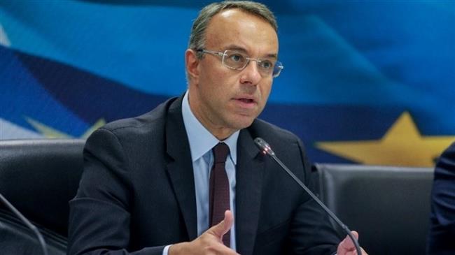 Σταϊκούρας: Εξετάζεται αναστολή καταβολής δώρου Πάσχα