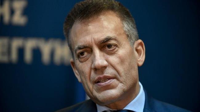 Βρούτσης: Μείωση μισθών κατά 50% για έξι μήνες 