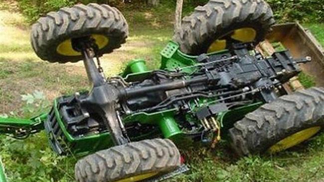 Τον παρέσυρε και τον σκότωσε το τρακτέρ του