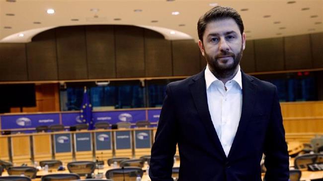 Νίκος Ανδρουλάκης: Ο κορωνοϊός απειλεί τη διατροφική αλυσίδα