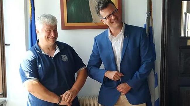 Στη Ζαγορά βρέθηκε ο Καναδός πρέσβης