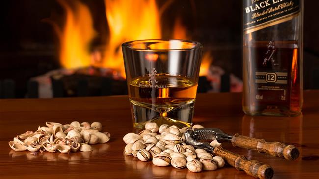 Βρετανία: Σε χάρτινα μπουκάλια θα κυκλοφορεί το ουΐσκι Johnnie Walker από το 2021