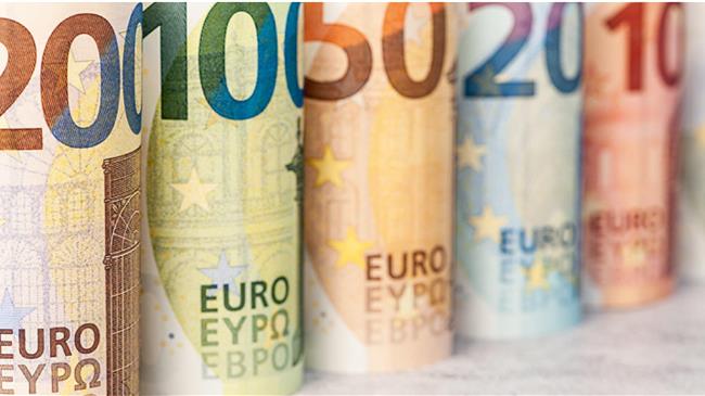 Πληρώνονται σήμερα de minimis σε ζαχαρότευτλα, σπαράγγια Αλμωπίας και βοοτρόφους της Βόρειας Εύβοιας