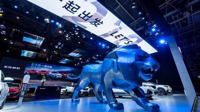 Η PEUGEOT στο σαλόνι αυτοκινήτου του Πεκίνου