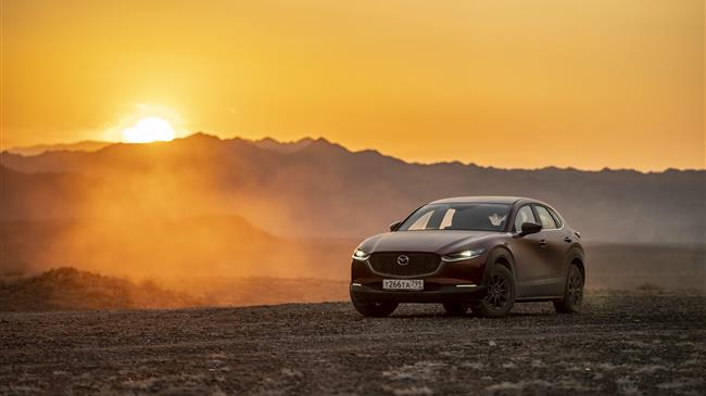 Το CX-30 με το εξελιγμένο σύστημα 4κίνησης i-Activ AWD διασχίζει το Καζακστάν