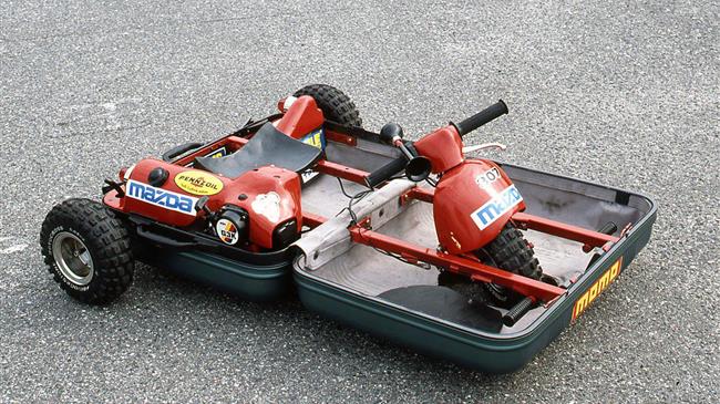 Mazda «αυτοκίνητο-βαλίτσα»: Σχεδιάζοντας  το φορητό μέσο προσωπικής μετακίνησης