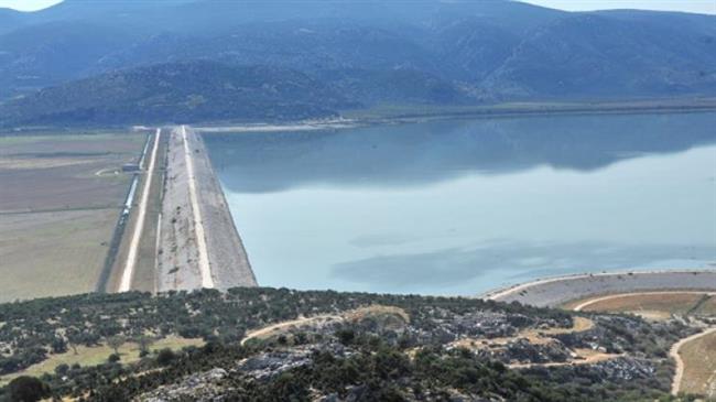 Παραχώρηση χρήσης αγροτεμαχίων στις εκτάσεις της πρώην λίμνης Κάρλας