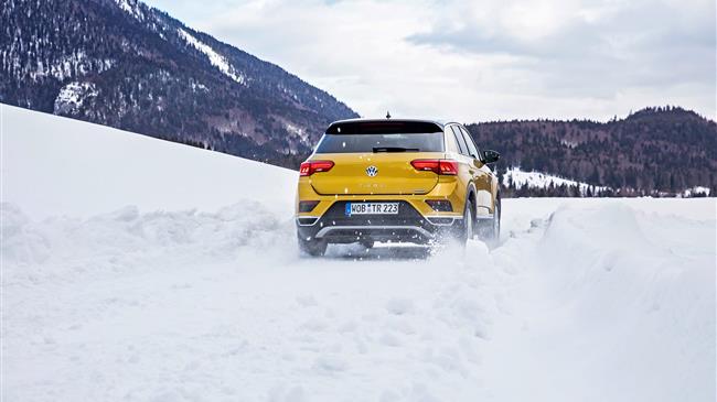 Απροβλημάτιστες χειμερινές μετακινήσεις με τετρακίνηση 4MOTION