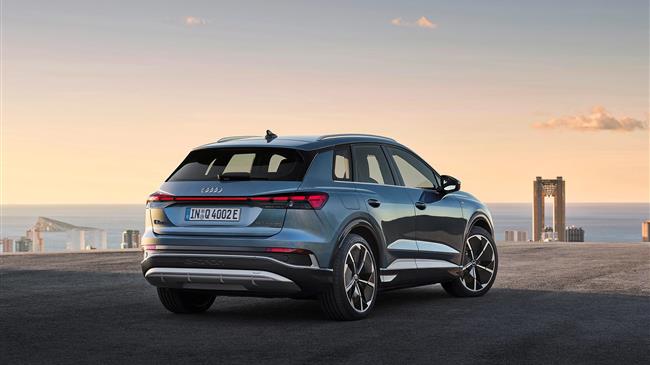 Η Audi αποκαλύπτει τα νέα ηλεκτρικά compact SUV:  Q4 e-tron και Q4 Sportback e-tron