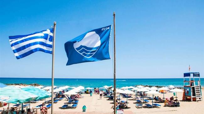 Γαλάζια σημαία:  Στη δεύτερη θέση παγκοσμίως η Ελλάδα - 545 ελληνικές παραλίες βραβεύτηκαν