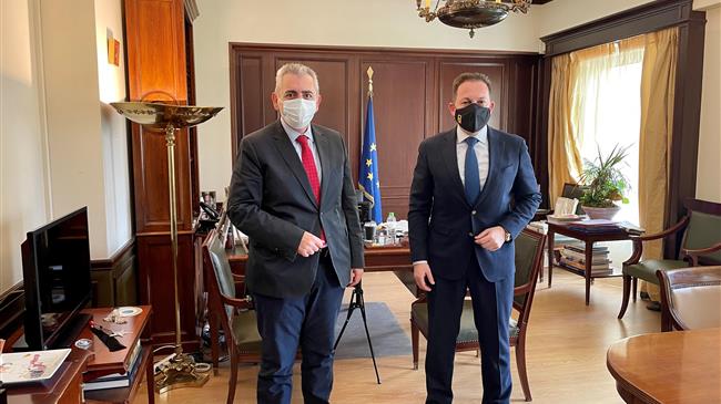 Επιβεβλημένη η αντιμετώπιση των αδέσποτων ζώων