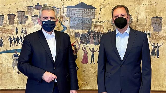 Συνάντηση Μάξιμου με Λιβανό: Αποζημιώσεις για ζημιές σε δένδρα και αμπέλια