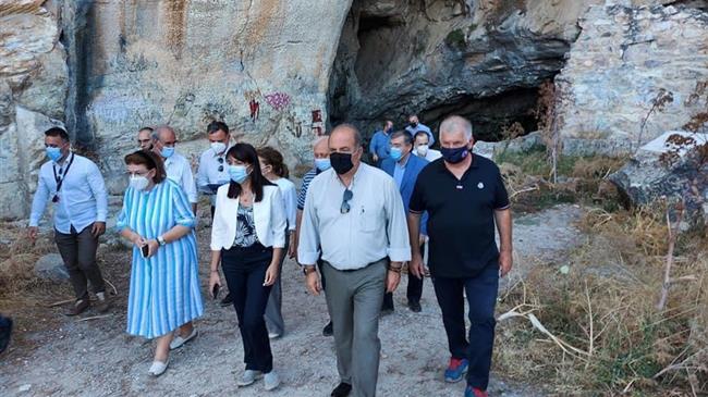 Επίσκεψη στο Πεντελικό Όρος και στις θέσεις του Αρχαίου Λατομείου