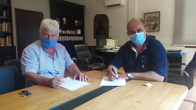 Υπογράφηκε η σύμβαση για την κατασκευή ταμιευτήρα άρδευσης στη θέση «Ξηροκάμπι» Βροντούς