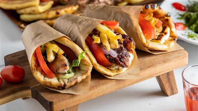 Αύξηση «φωτιά» ακόμα και στο σουβλάκι