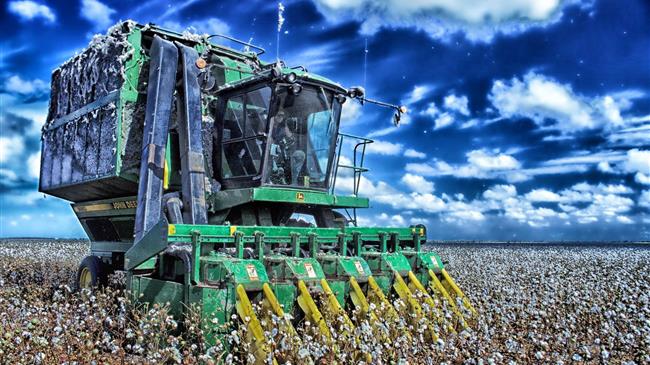 Συνδεδεμένες: Πίσω ολοταχώς το ΥπΑΑΤ υπό το βάρος των αντιδράσεων