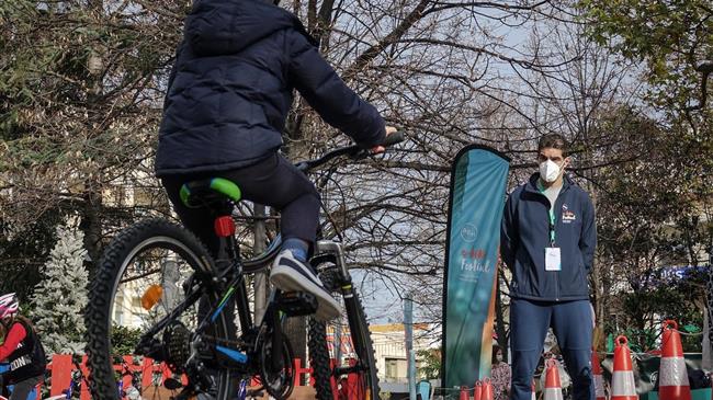 Καθαρή ενέργεια και πράσινη μετακίνηση στη Λάρισα από το ΔΕΗ e-bike Festival