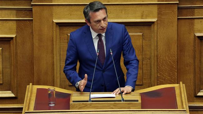 «Στη Βουλή για άμεσες απαντήσεις φέρνει τη σταφίδα ο Π. Μαντάς»