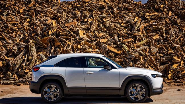 Πως ένα φυσικό προϊόν όπως ο φελλός βοηθάει στη βιωσιμότητα της Mazda