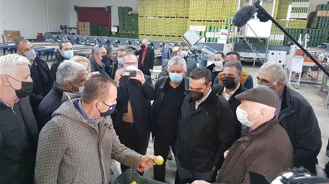 Αλέξης Τσίπρας από Τύρναβο: Ανάγκη να μειωθεί το κόστος παραγωγής ώστε να μπορέσουν οι συνεταιρισμοί να γίνουν βιώσιμοι