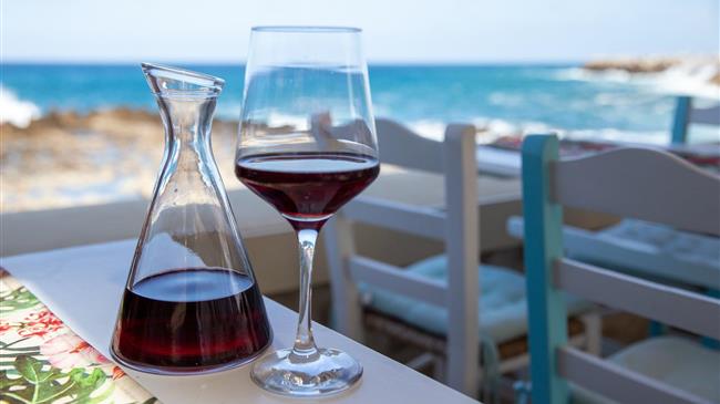 Κατακραυγή του ευρωπαϊκού τομέα οίνου ενάντια στο σχέδιο υγείας κατά του καρκίνου