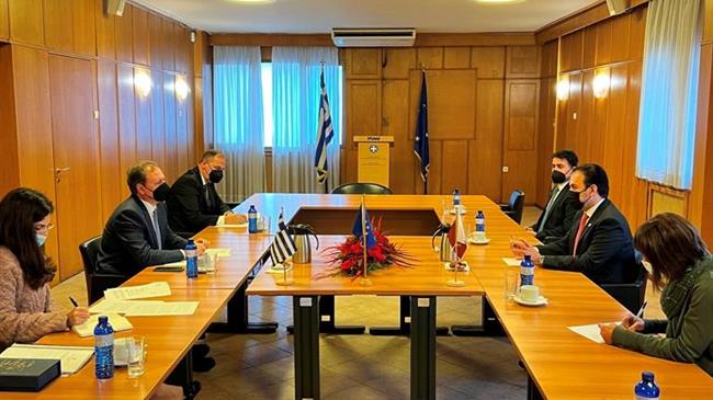 Συνάντηση εργασίας του Σπ. Λιβανού με τον νέο Πρέσβυ του Κατάρ στην Ελλάδα