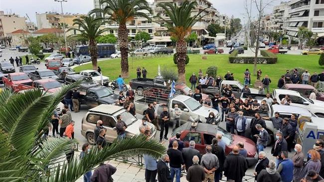 Χανιά: Οι αγρότες βγήκαν στους δρόμους