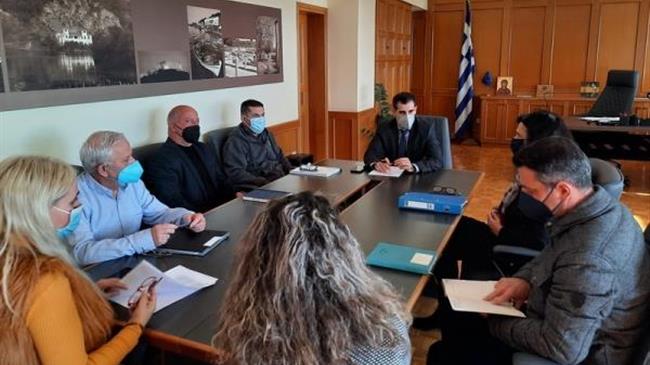 Σύσκεψη για πρόοδο ελέγχων - καταγραφή ζημιών σε πληγείσες περιοχές