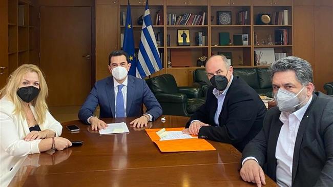 Συνάντηση του Σκρέκα με τον Δήμαρχο Β. Γερολιόλιο και τη Βουλευτή Πιερίας Άννα Μάνη-Παπαδημητρίου