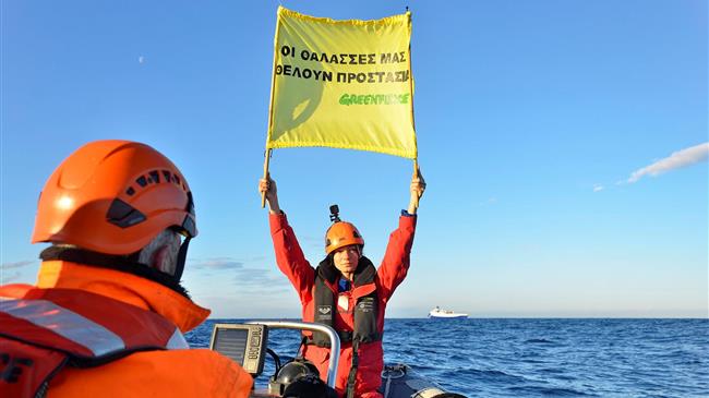 Greenpeace: ΤΩΡΑ στο Ιόνιο: σταματήστε το έγκλημα!