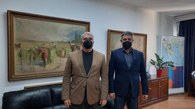 Συνάντηση του  Κεδίκογλου με τον Δήμαρχο Ικαρίας για τη δημιουργία δημοτικού σφαγείου