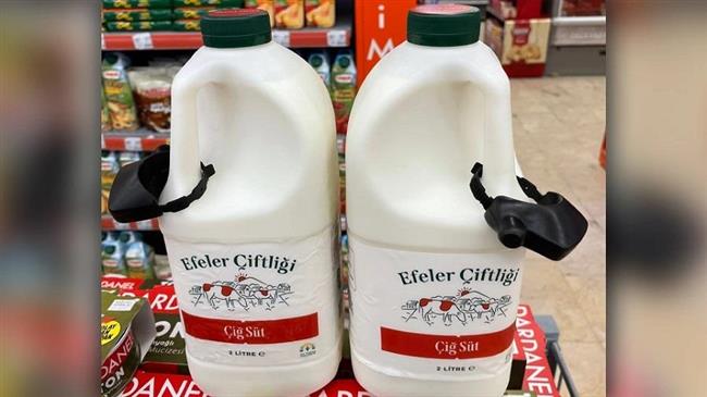 Τουρκία: Τα σούπερ μάρκετ βάζουν αντικλεπτικά σε γάλα και τυρί