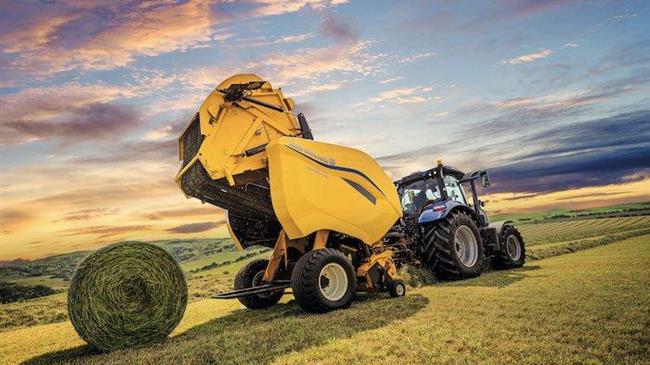 H New Holland διευρύνει την ποικιλία των χορτοδετικών μηχανών μεταβλητού θαλάμου με την κορυφαία χορτοδετική Pro-Belt