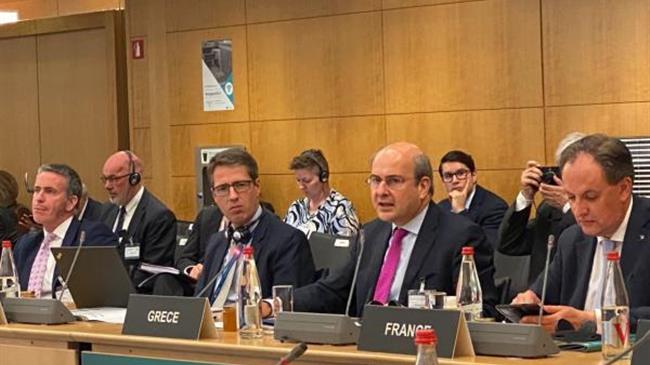 Κ. Χατζηδάκης από Παρίσι: Στόχος της Ελλάδας νέες και ποιοτικές δουλειές