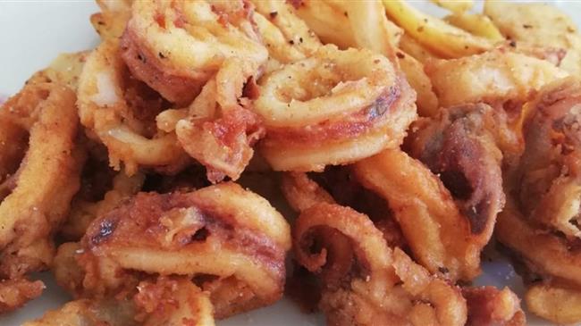 Μύκονος: 79 ευρώ τα καλαμαράκια, λέει η Handelsblatt